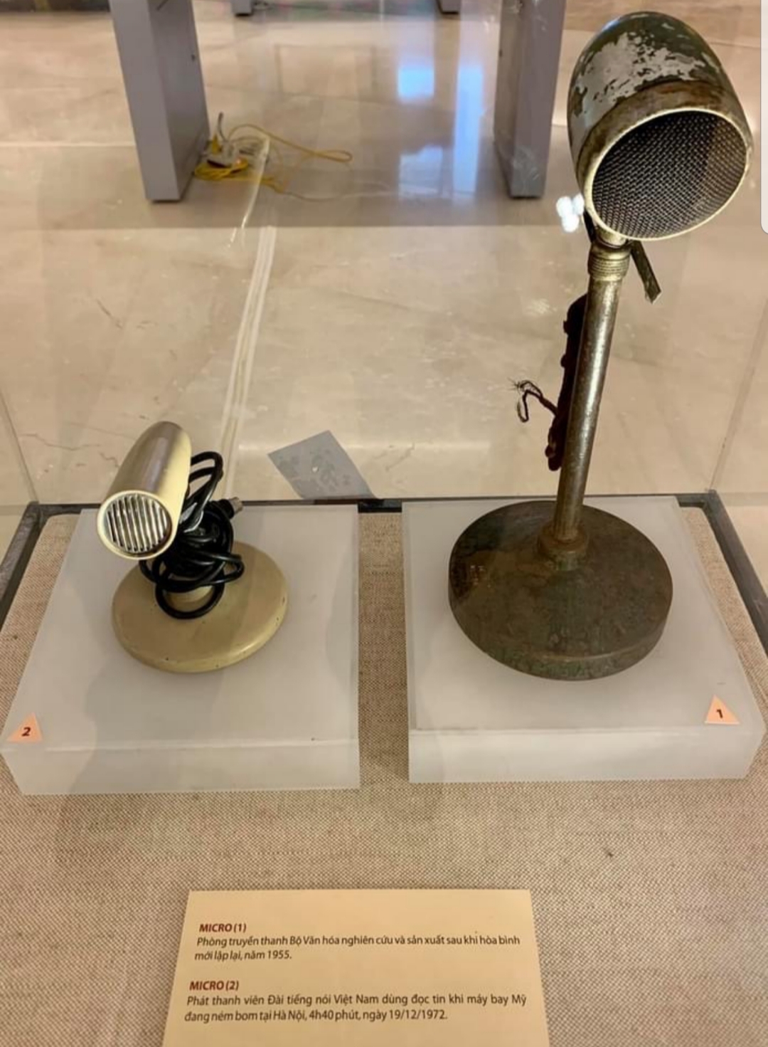 Ausstellung “Kultur beleuchtet den Weg des Volkes”