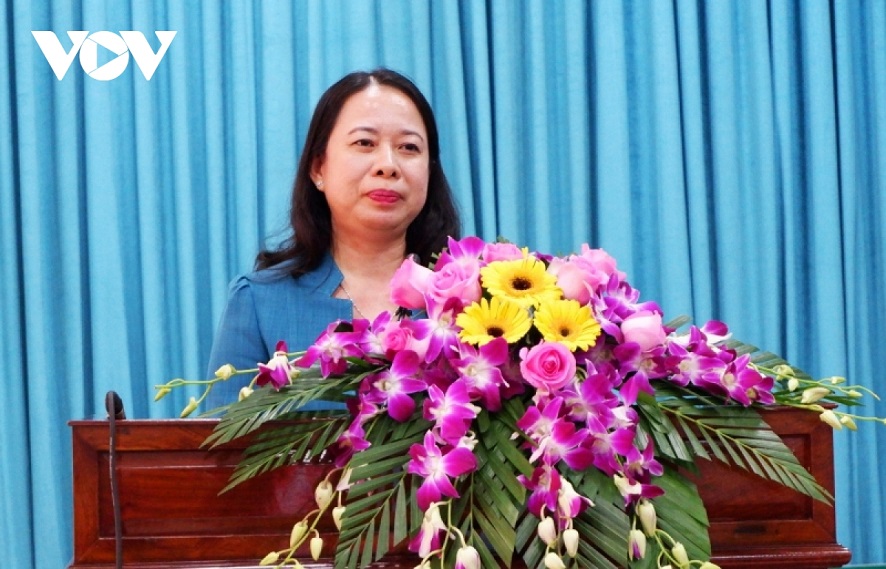 Vizestaatspräsidentin Vo Thi Anh Xuan trifft Wähler in An Giang