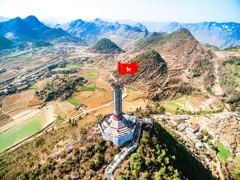 Ha Giang organisiert Marathonlauf “Fahrt an den nördlichsten Punkt”