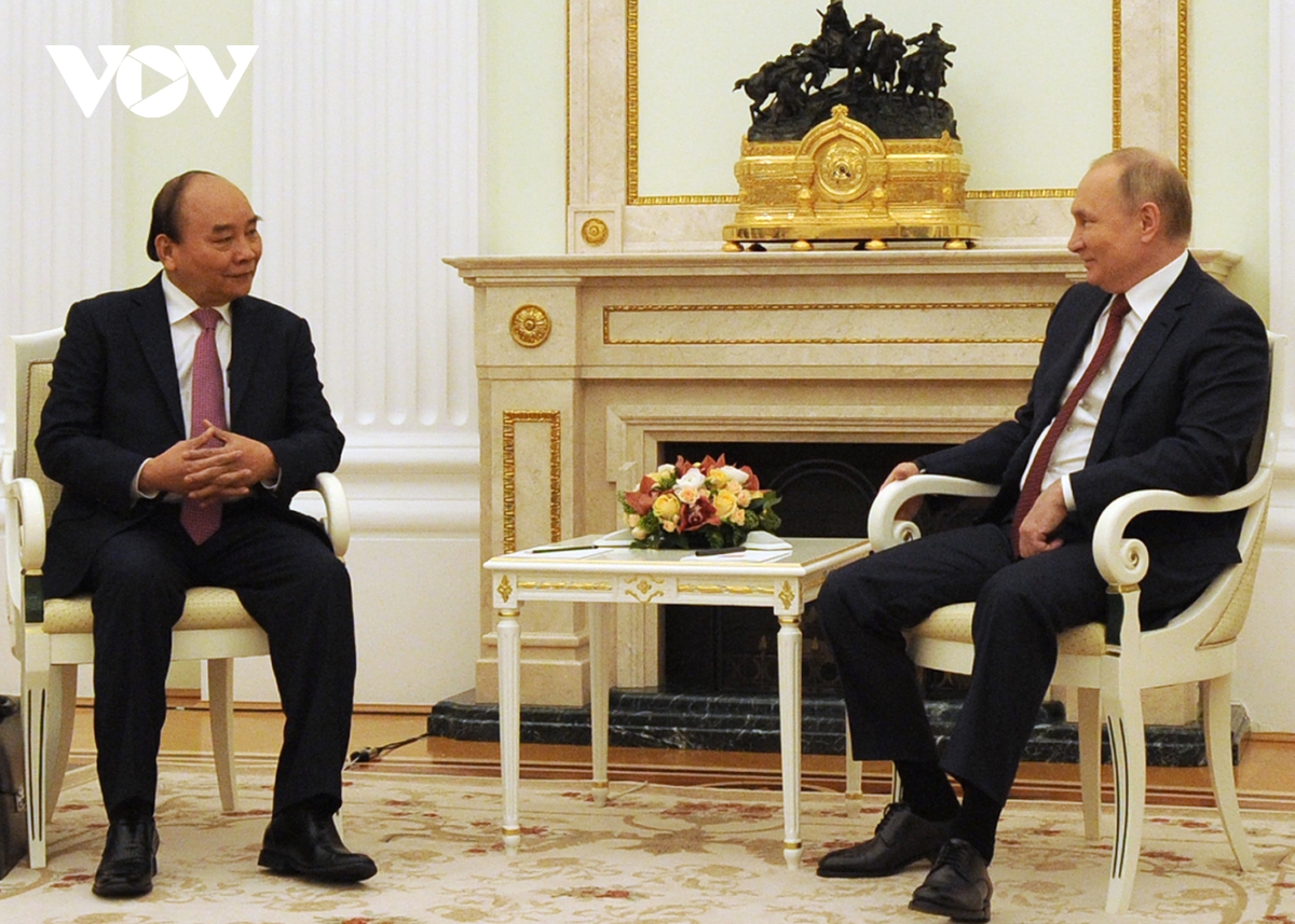 Russland-Besuch von Staatspräsident Nguyen Xuan Phuc schafft Impulse für umfassende strategisch Partnerschaft