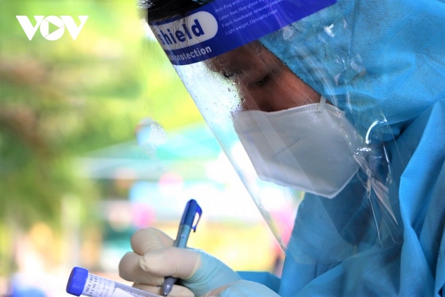 Binnen 24 Stunden meldet Vietnam fast 15.000 Covid-19-Neuinfektionen