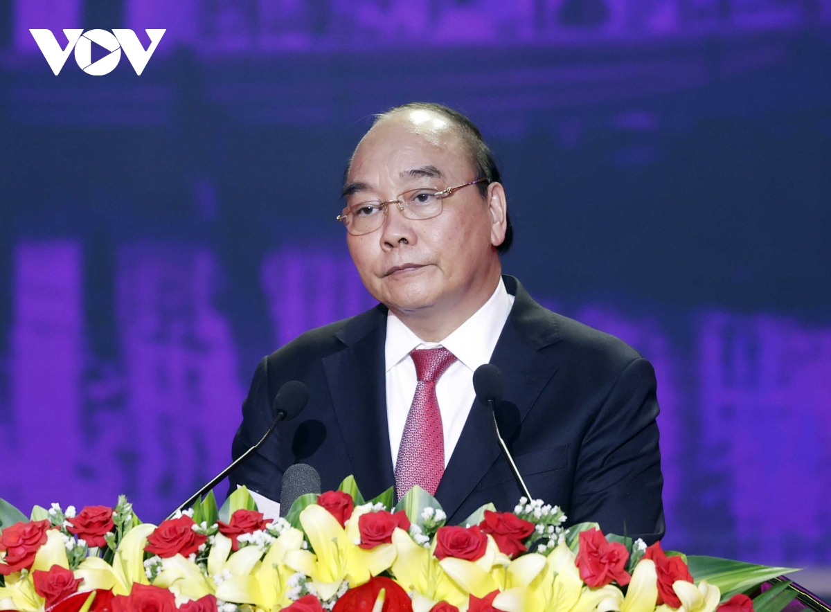 Staatspräsident Nguyen Xuan Phuc nimmt an Feier zum 550. Jahrestag der Bezeichnung von Quang Nam teil