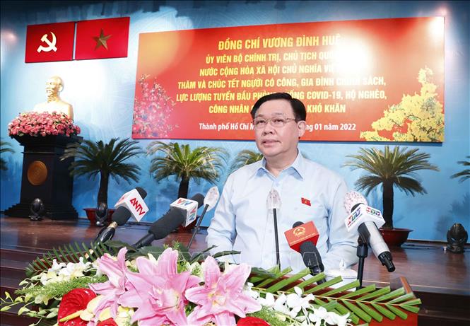 Parlamentspräsident Vuong Dinh Hue: Ho Chi Minh Stadt soll bald Wachstum erholen