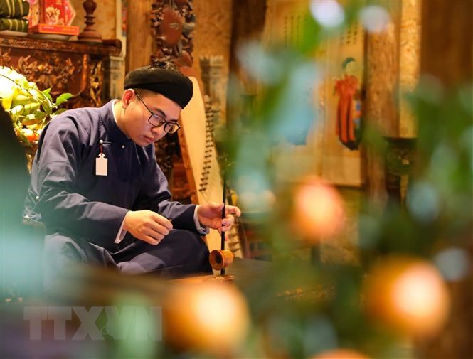 Frankreich: Ausstellung über Kulturerbe und traditionelle Musikinstrumente Vietnams