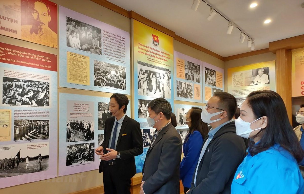 Ausstellung über 91 Jahre alte Geschichte des kommunistischen Jugendverbandes Ho Chi Minh