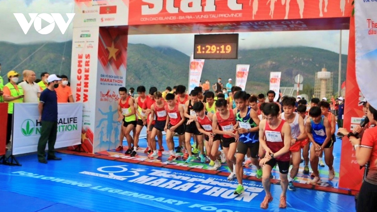 Mehr als 3.700 Menschen nehmen an Marathonlauf auf Con Dao teil