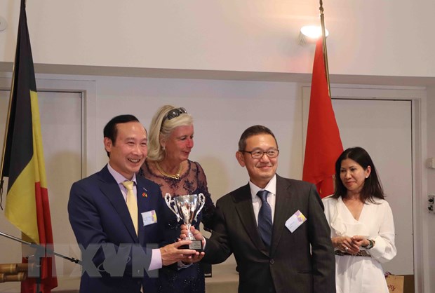 Spende für Agent-Orange-Opfer Vietnams durch Golfturnier „Vietnam Ambassador’s Cup 2022”