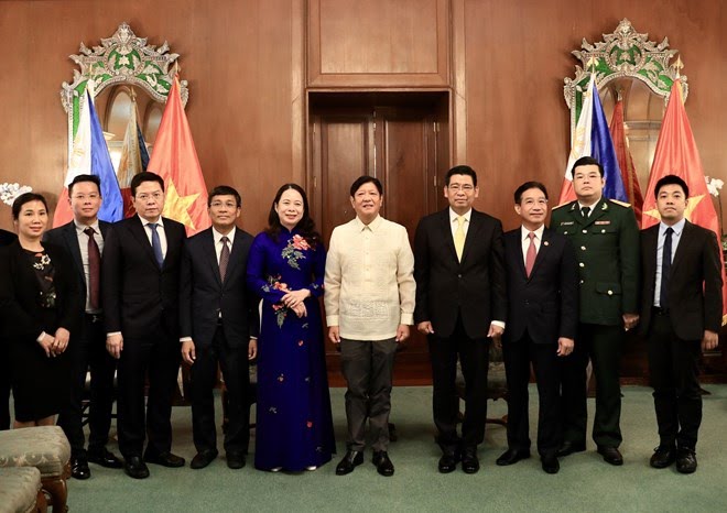Vizestaatspräsidentin Vo Thi Anh Xuan trifft den philippinischen Präsidenten
