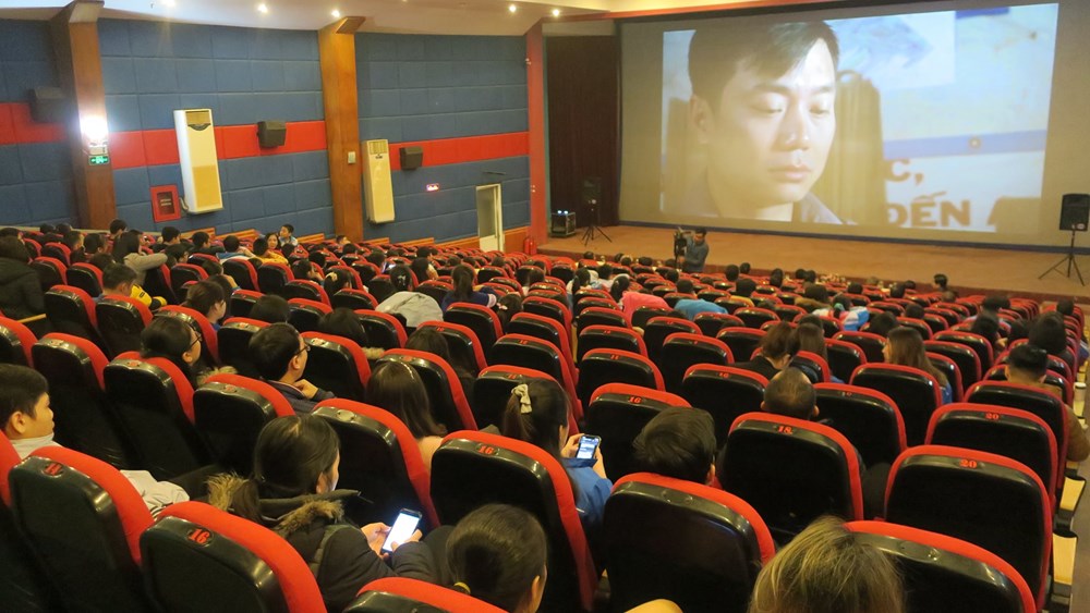 Filmvorführungen zur Augustrevolution und zum Nationalfeiertag