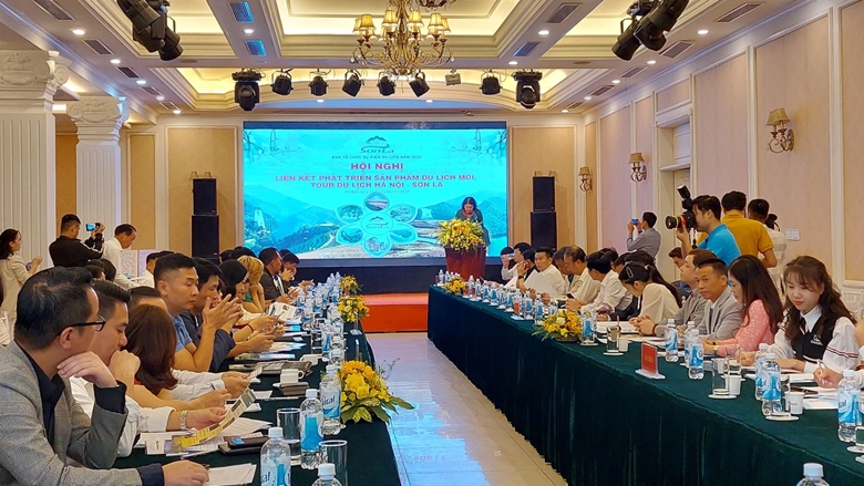 Programm für Hanoi-Son La-Tourismusverbindung