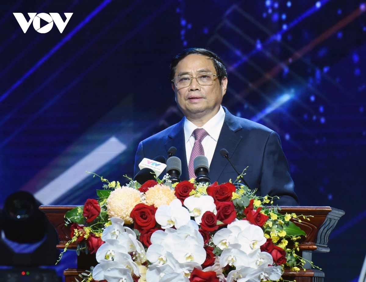 Premierminister Pham Minh Chinh würdigt Vorbilder im Kampf gegen Drogen