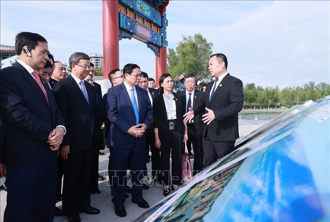Premierminister Pham Minh Chinh besucht neuen Stadtbezirk Xiong’an in der chinesischen Provinz Hebei