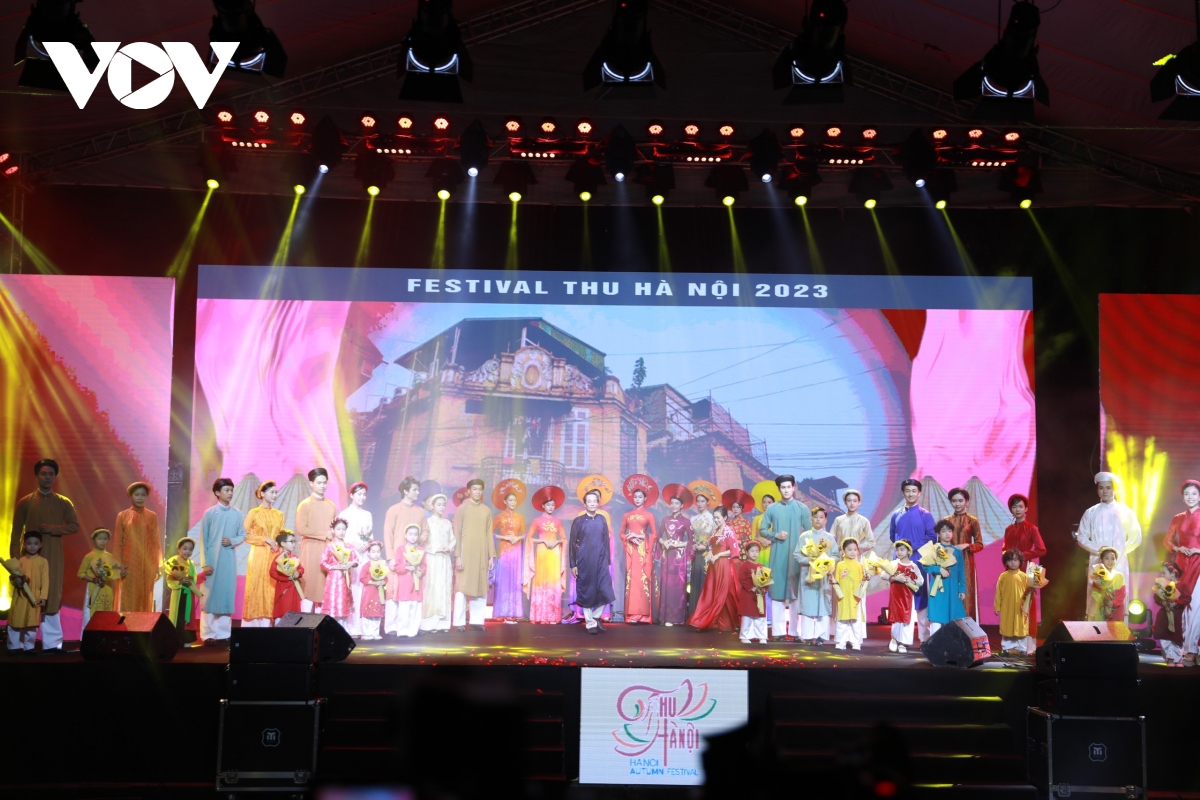 Eröffnung des Herbstfestivals Hanoi