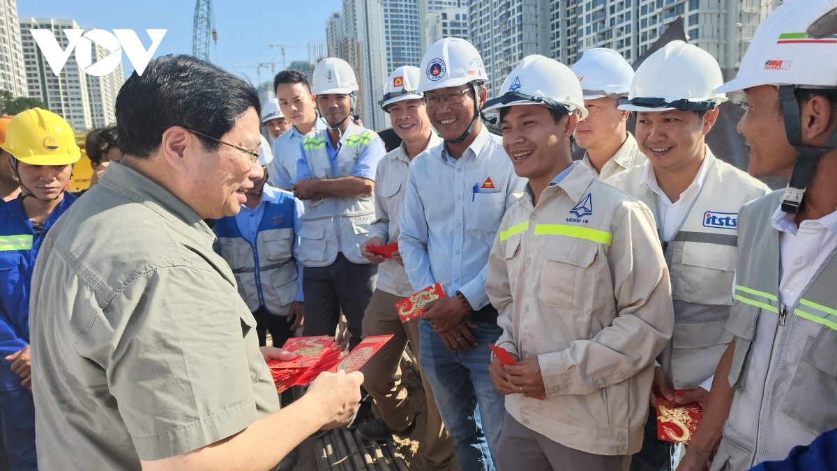 Premierminister Pham Minh Chinh: Die Umgehungsstraße 3 in Ho-Chi-Minh-Stadt soll in diesem Jahr fertiggestellt werden