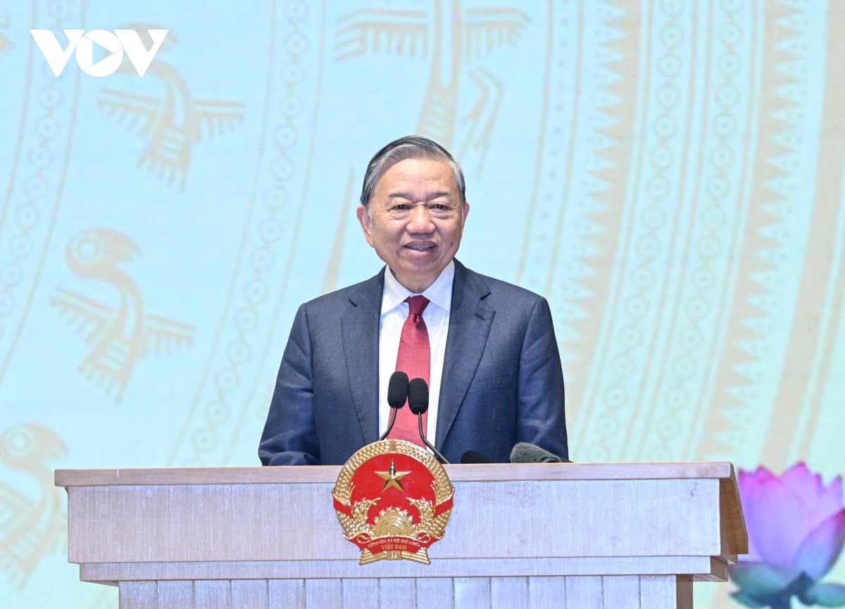 លោកអគ្គលេខាបក្ស តូ ឡឹម៖ ប្រទេសជាតិបានប្រមូលផ្តុំឋានៈនិងកម្លាំងគ្រប់គ្រាន់ដើម្បីចូលទៅក្នុងយុគសម័យនៃការអភិវឌ្ឍដ៏ខ្លាំងមាំមួននិងរុងរឿង