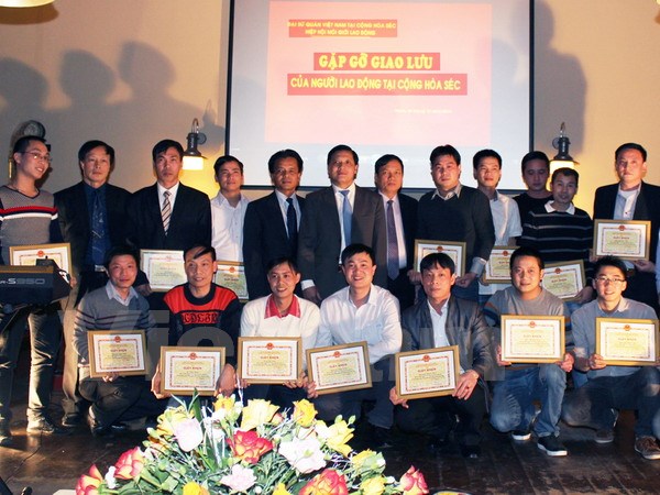 Temu pergaulan para pekerja Vietnam di Republik Czech