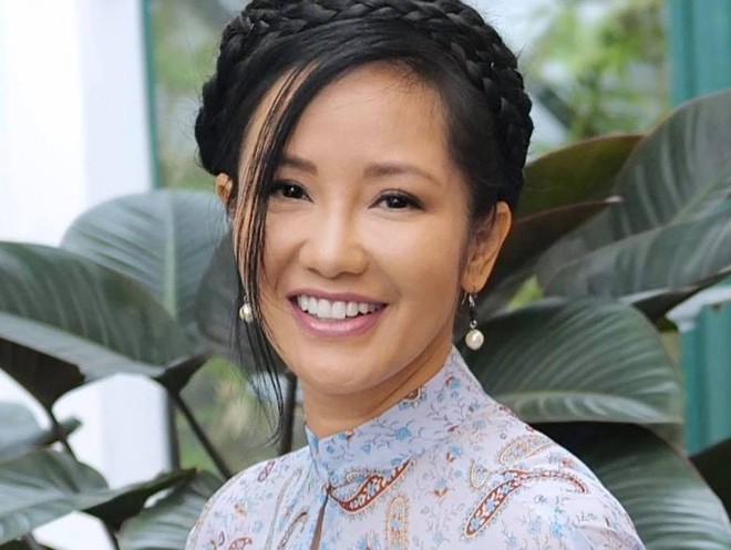Perkenalan tentang Diva Hong Nhung
