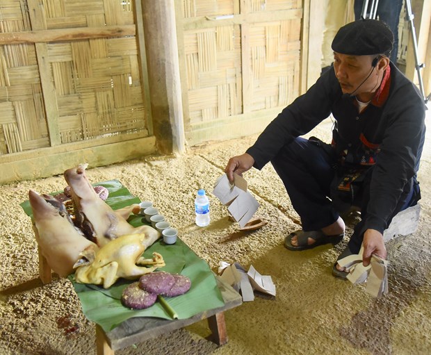 Hari Raya Qingming dari Warga Etnis Minoritas Dao - Hari Ucapan Syukur dan Kebaktian kepada Leluhur