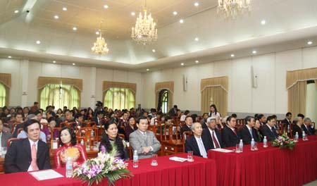 Митинг в честь Дня основания Отечественного фронта Вьетнама