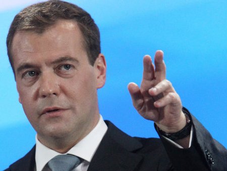 Россия осуждает применение силы против Сирии