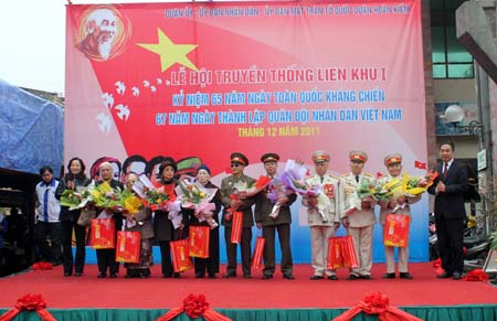 Во Вьетнаме отмечается 65 годовщина со дня начала всеобщей войны Сопротивления