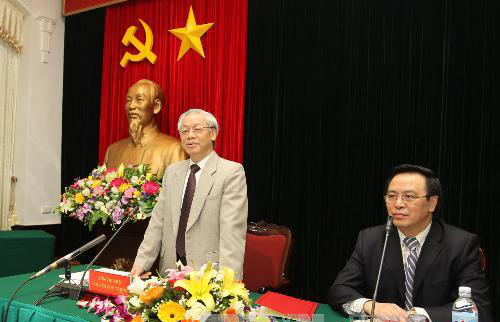 Рабочая встреча генсекретаря ЦК КПВ с членами международного отдела ЦК КПВ