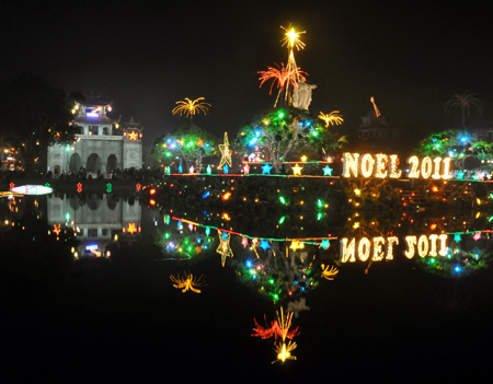 Рождественская атмосфера во Вьетнаме