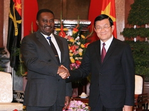 Президент СРВ Чыонг Тан Шанг принял вице-президента Анголы