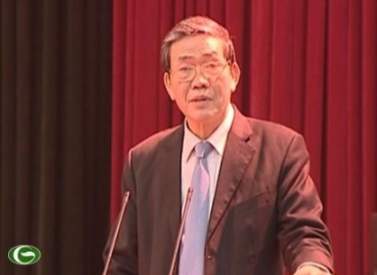 Рабочая встреча Динь Тхэ Хуюня с местными руководителями провинции Куангнинь