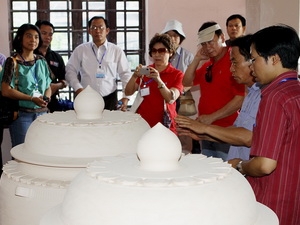 Названы лучшие мастера гончарной деревни Батчанг