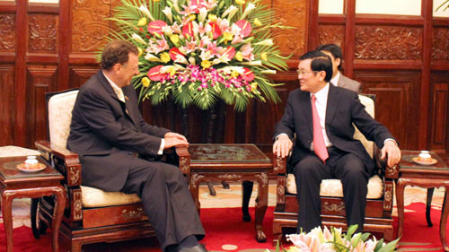 Президент Чыонг Тан Шанг принял посла Венгрии в связи с окончанием его срока...