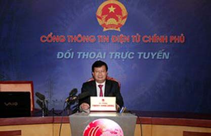 Министр строительства провел онлайн-собеседование на электронном портале...