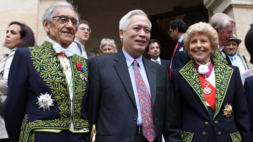 Вьетнамец впервые получил литературную премию Французской Академии