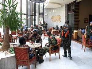 Продолжается присутствие миссии наблюдателей ООН в Сирии