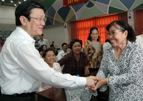Встреча президента Чыонг Тан Шанга  с избирателями 4-го района города Хошимина