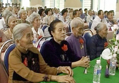 Обнародован Указ «О льготах для людей, имеющих заслуги перед Родиной»