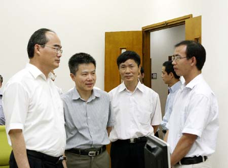 Нгуен Тхиен Нян провел встречу с руководством Исследовательского института...