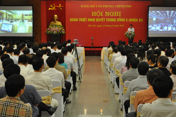 Конференции по выполнению резолюций и заключений, сделанных на 5-м пленуме