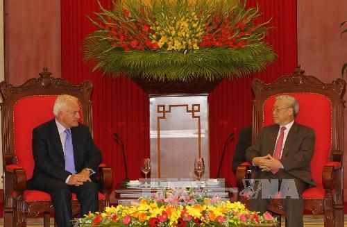 Нгуен Фу Чонг принял делегацию Союз демократических левых сил Польши