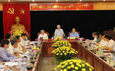 Рабочая встреча Нгуен Фу Чонга с руководством Министерства науки и технологий