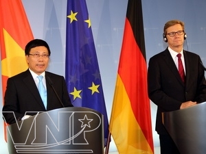 Глава МИД СРВ провёл переговоры с министром иностранных дел ФРГ