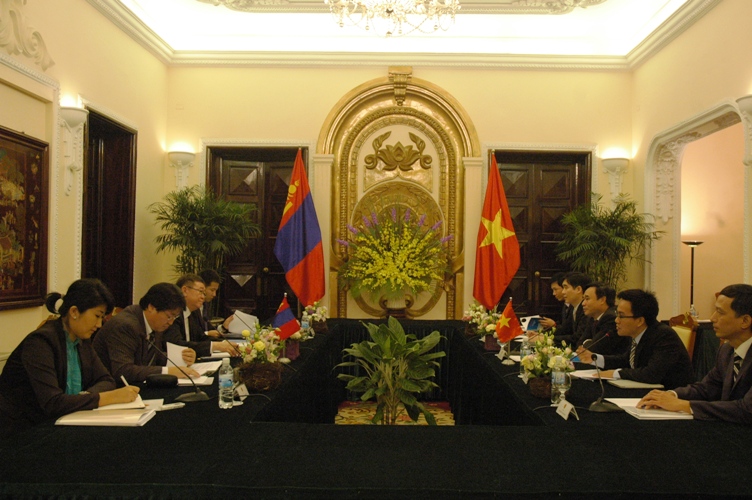 Политическое консультативное совещание на уровне замминистра иностранных дел...