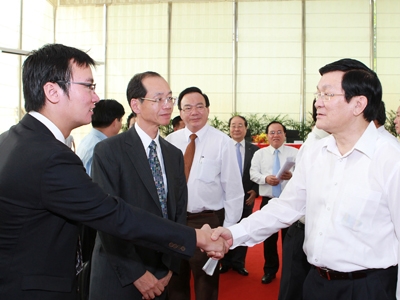 Рабочая поездка президента Чыонг Тан Шанга в южные провинции страны