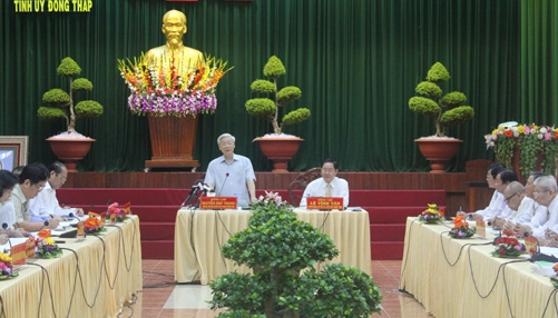 Рабочая поездка генсека ЦК КПВ Нгуен Фу Чонга в провинцию Донгтхап