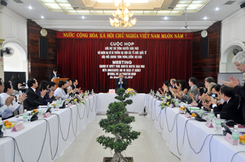 Нгуен Суан Фук председательствовал на заседании по борьбе с ВИЧ/СПИДом