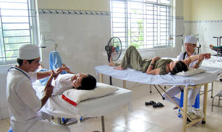 Подведение итогов реализации проекта создания реабилитационных центров для...