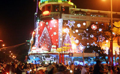 Поздравление религиозных деятелей в связи с наступающим Рождеством -2012