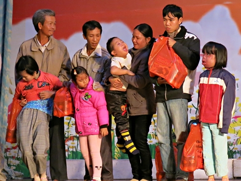 Художественная программа, посвящённая жертвам "эйджент-оранджа"