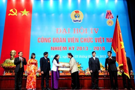 В Ханое состоялся 4-й съезд профессиональных союзов Вьетнама