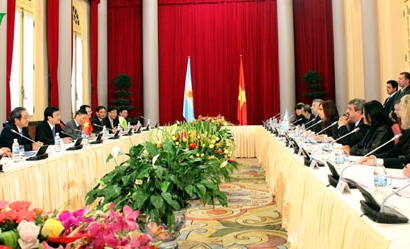 В Ханое состоялись переговоры между президентами Вьетнама и Аргентины